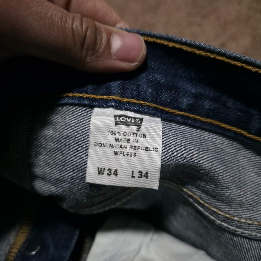 Vintage Levi's 501 Jeans Men's 34 x 34 *Fits 32 x 33 Button Fly Dark Wash Pants - Picture 3 of 7